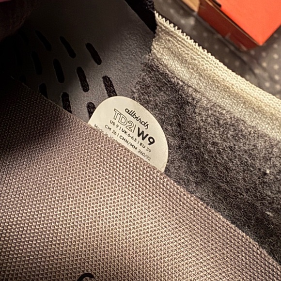 Allbirds Women Tree Dasher - worn for 2 hours - brand new size 9 - Picture 2 of 2